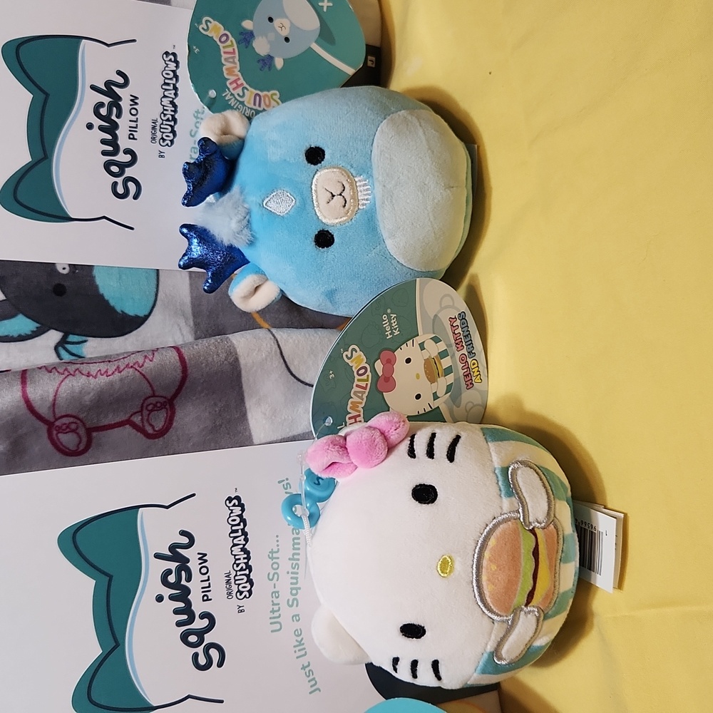 SQUISHMALLOWS ultra Soft Pillow Cases  Each Comes With A SMALL SQUISHMALLOW. - Picture 15 of 16